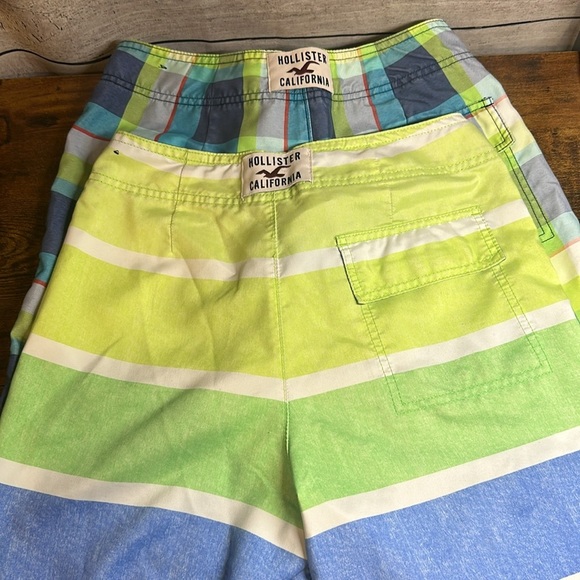 Hollister Lot of 2‎ Bathing Suits Size XS - Picture 2 of 6